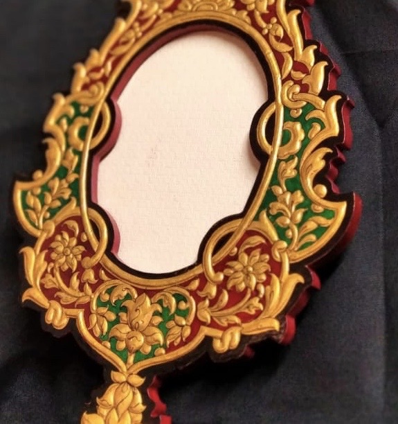 natural and artistic